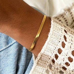 WATERPROOF Gold Herringbone Bracelet classic style Everyday Jewelry Gold chain